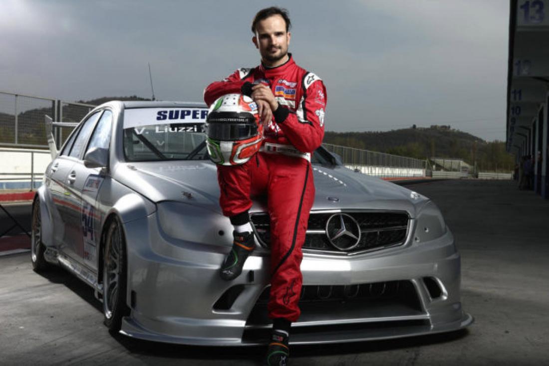 Vitantonio Liuzzi Στη Μύκονο ο οδηγός της Formula 1! (ΦΩΤΟ