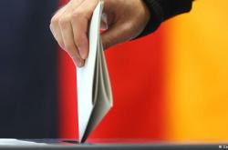 Γερμανικές εκλογές: Οι περίεργες ιστορίες των εκλογών