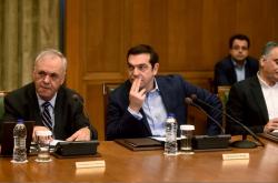 Αλ. Τσίπρας: Κλείνει η αξιολόγηση χωρίς καινούρια μέτρα - Παράθυρο για λύση του Κυπριακού
