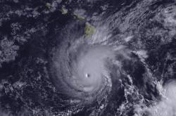 Βουλιάζει η Χαβάη από τον τυφώνα Lane (ΒΙΝΤΕΟ)