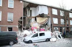 Χάγη: Κατέρρευσε κτίριο - Φόβοι για παγιδευμένους (ΦΩΤΟ)