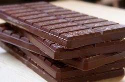 Ποια χώρα της ΕΕ παράγει την περισσότερη σοκολάτα;