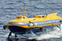 Το υδροπτέρυγο επιστρέφει με μικρή ταχύτητα στο λιμάνι του Πειραιά-Τι θα γίνει με τους επιβάτες