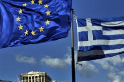 Financial Times: H Ελλάδα διογκώνει το πλεόνασμα στην προσπάθεια να ευχαριστήσει τους επενδυτές