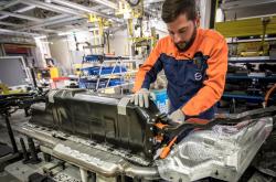 Ακόμη ένα σημαντικό βήμα έκανε η Volvo για την πλήρη ηλεκτροκίνηση