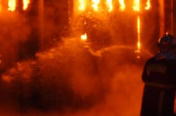 Πυρκαγιά ξέσπασε το βράδυ της Δευτέρας σε υπόγειο πάρκινγκ στον Χολαργό 