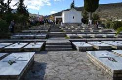 Τσάμηδες θέλουν να κατεδαφίσουν τα νεκροταφεία των Ελλήνων στρατιωτών στη Βόρειο Ήπειρο