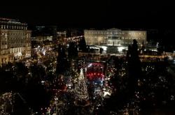 Αθήνα: Με ένα οπτικοακουστικό υπερθέαμα η αλλάγη του νέου χρόνου