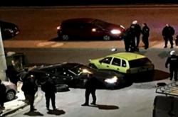 Παραδόθηκε ο οδηγός της Corvette που σκότωσε τον 25χρονο στην Γλυφάδα