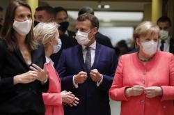 Σύνοδος Κορυφής: Σε εξέλιξη οι διαπραγματεύσεις των 27 ηγετών της ΕΕ