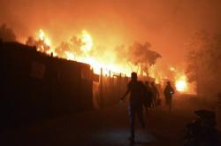 Λέσβος: Προβοκάτσια η φωτιά στη Μόρια; Κρίσιμα ερωτήματα (ΒΙΝΤΕΟ)