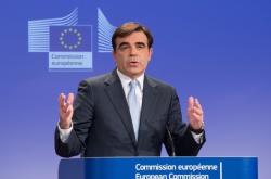 Μ. Σχοινάς: Κανένας δεν μπορεί να εκβιάσει ή να εκφοβίσει την ΕΕ με απειλές ή κραυγές