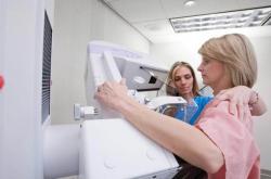 Δωρεάν ψηφιακές μαστογραφίες για τις γυναίκες 49-50 ετών
