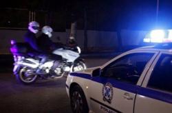 Τραγωδία στα Καλύβια: 46χρονος άνδρας αυτοκτόνησε μπροστά στους αστυνομικούς