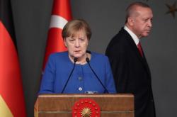 Άγκυρα και Βερολίνο ανταλλάσσουν κατηγορίες για τη νηοψία σε τουρκικό πλοίο
