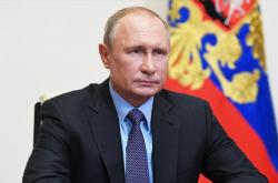 Ο Πούτιν υπέγραψε νέους νόμους με στόχο τα αμερικανικά μέσα κοινωνικής δικτύωσης