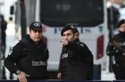 Χειροπέδες σε 270 υπόπτους για πιθανό τρομοκατικό χτύπημα την Πρωτοχρονιά