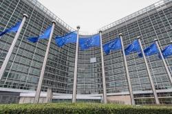Το Ευρωπαϊκό Κοινοβούλιο καλεί την Κομισιόν να αποφύγει κάθε νέα καθυστέρηση στην εφαρμογή του μηχανισμού στήριξης
