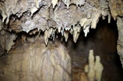 Πρέβεζα: Σπήλαιο με σταλακτίτες και σταλαγμίτες αποκάλυψε η περιέργεια νεαρών στον Άγιο Θωμά	