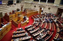 Βουλή: Ψηφίσθηκε το νομοσχέδιο για τη συνεπιμέλεια με 156 υπέρ - Καταψήφισαν οι βουλευτές της ΝΔ Μαριέττα Γιαννάκου και Όλγα Κεφαλογιάννη