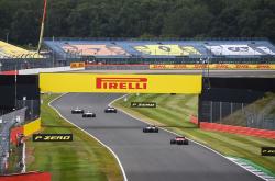 Ο Max Verstappen ξεκινάει πρώτος στο Silverstone - O Hamilton θέλει νίκη στην έδρα του