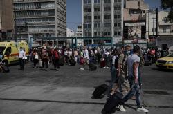 Κορονοϊός: Καλπάζει η μετάλλαξη Δέλτα - Προ των πυλών νέα μέτρα