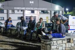 Σεισμός στην Κρήτη: Δύσκολη νύχτα για τους κατοίκους του Αρκαλοχωρίου