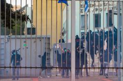 Στη Δικαιοσύνη οδηγήθηκαν όλοι οι συλληφθέντες για τα επεισόδια στα ΕΠΑΛ Σταυρούπολης