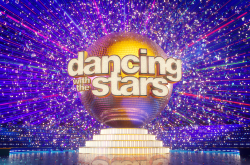 «Dancing with the Stars»: Η Βίκυ Καγιά ο Λάμπρος Φισφής και οι 4 της κριτικής επιτροπής 