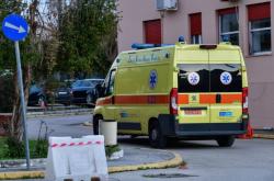 Θεσσαλονίκη: Τρένο παρέσυρε φορτηγό - Τραυματίας ο οδηγός, εγκλωβισμένη επιβάτες