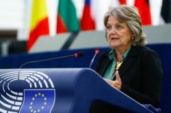 Επίτροπος Φερέιρα για τους ευρωπαϊκούς πόρους: «Έχουμε ένα νέο σχέδιο Μάρσαλ»
