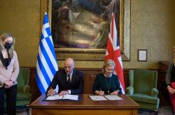 Ελλάδα-Ηνωμένο Βασίλειο συσφίγγουν τις σχέσεις τους
