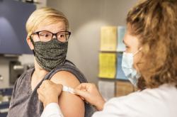 Έρευνα: υψηλή η αποτελεσματικότητα των εμβολίων έναντι της μετάλλαξης Δέλτα