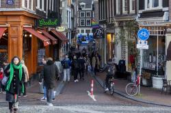 Νέα περιοριστικά μέτρα στην Ολλανδία για να αναχαιτιστεί η αύξηση των κρουσμάτων Covid-19