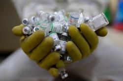 Ισραήλ: Η αναμνηστική δόση του εμβολίου της Pfizer προστατεύει απέναντι στην παραλλαγή Όμικρον
