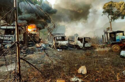 Μιανμάρ: Τουλάχιστον 30 νεκροί σε επίθεση εναντίον αυτοκινήτων στο Χπρούσο