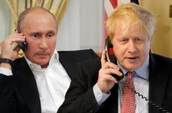 Το Κρεμλίνο για ενδεχόμενη συνομιλία με Τζόνσον: «Ο Πούτιν είναι έτοιμος να συνομιλήσει ακόμη και με τους ευρισκόμενους σε πλήρη σύγχυση»