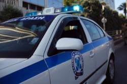 36χρονος με κουκούλα και λοστό εισέβαλε στο προαύλιο της Τράπεζας Ελλάδος