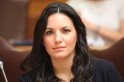 Όλγα Κεφαλογιάννη: Η κυβέρνηση προσπαθεί να χτίσει ένα "fake story"