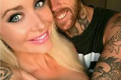 Ο φίλος της κατέγραφε την κακοποίηση 