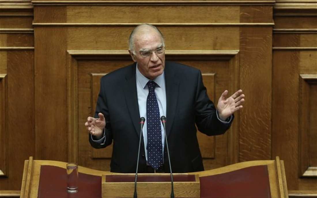 Εμμένει στην άποψη για οικουμενική κυβέρνηση 