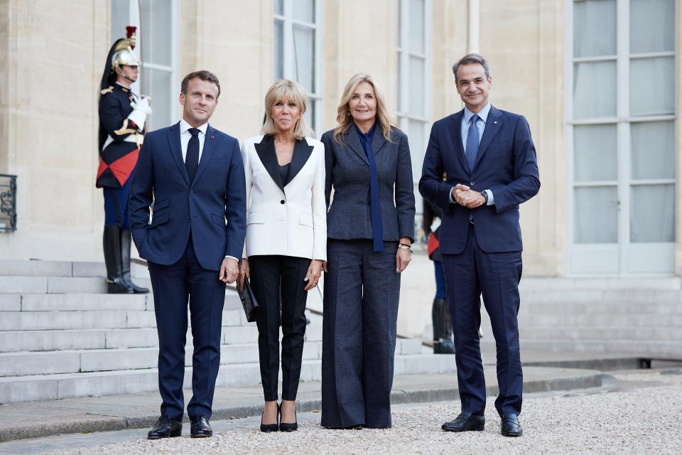  Συνάντηση του Πρωθυπουργού Κυριάκου Μητσοτάκη στο Παρίσι στο Μέγαρο των Ηλυσίων, με τον Πρόεδρο της Γαλλίας, 