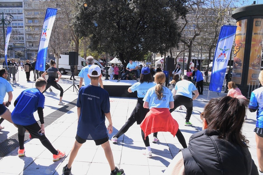 Η προθέρμανση της ΟΠΑΠ Running Team