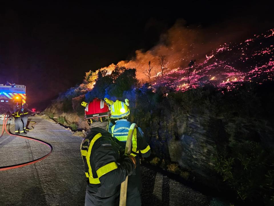 La più grande operazione di salvataggio aereo antincendio dell’UE in Grecia per il più grande incendio europeo dal 2000 ad Alessandropoli!  |  difesa
