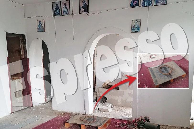  Η φωτογραφία – σοκ με το ακάνθινο στεφάνι πάνω σε παλέτα και με κηλίδες αίματος στο κόκκινο χαλί