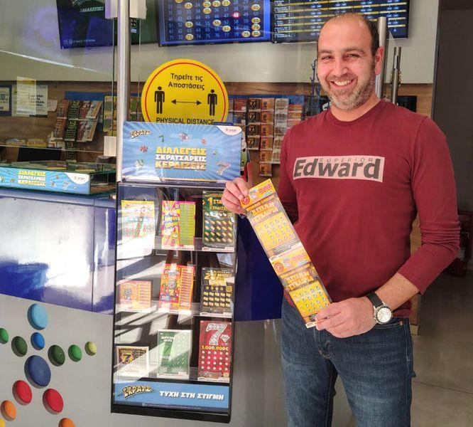  Γιάννης Ανδρεάδης, ιδιοκτήτης καταστήματος ΟΠΑΠ στην οδό Αγίου Νικάνδρου 11 