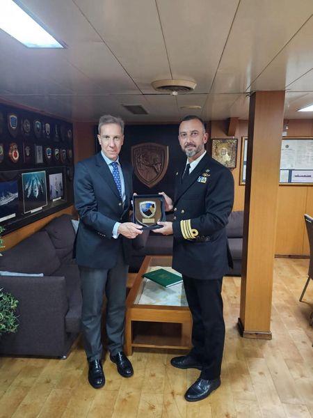  Ελληνική Πρεσβεία Βερολίνου) 