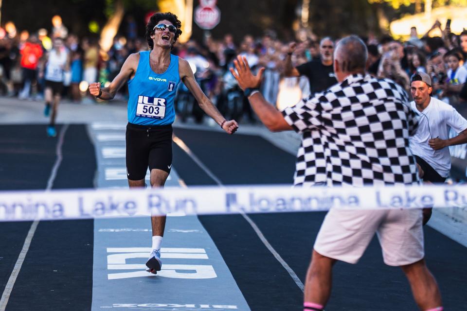  Ο Παναγιώτης Καραΐσκος έκοψε πρώτος το νήμα του τερματισμού 