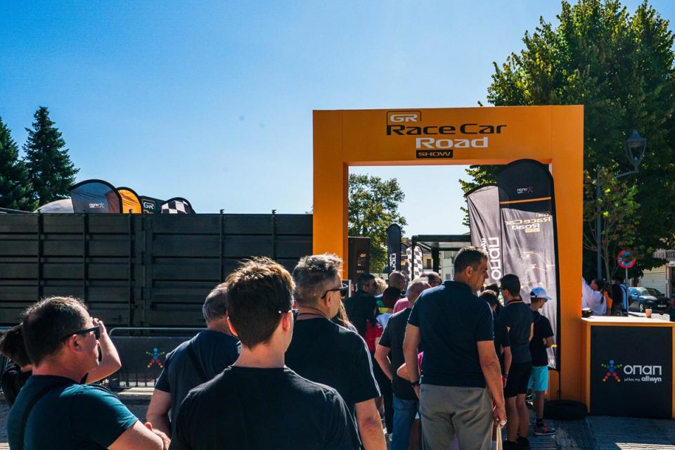  &nbsp;Ουρές στα Ιωάννινα για&nbsp;το showcar της McLaren F1 Team 