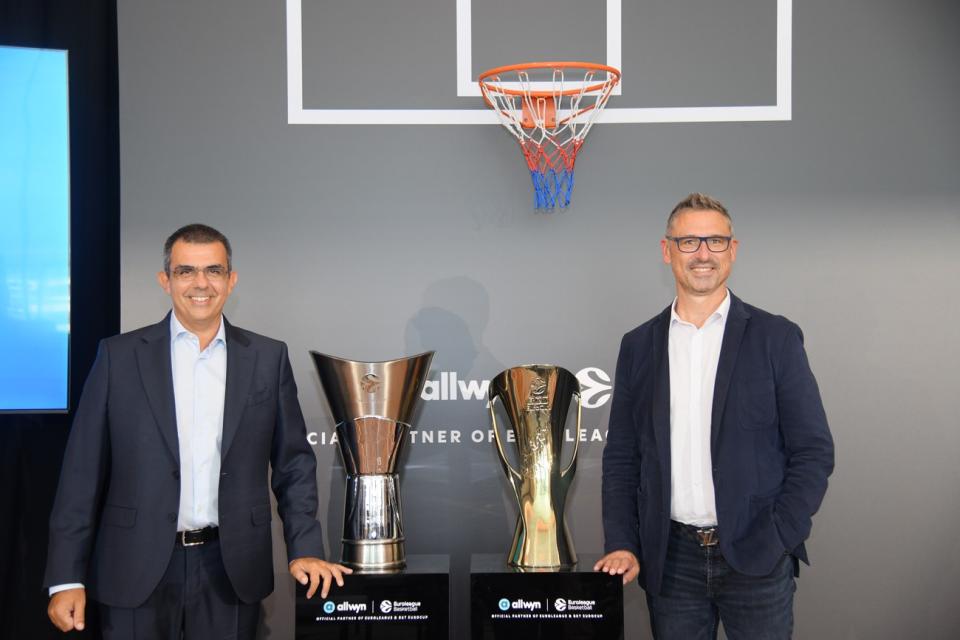  Φώτης Ζησιμόπουλος, Chief Sales &amp; Marketing Allwyn Stores Officer της Allwyn Hellas και Lukas Antos, Chief Customer Officer της Allwyn Hellas 